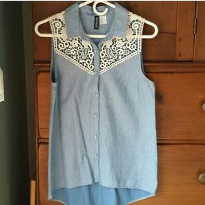H&M Chambray and lace sleeveless top